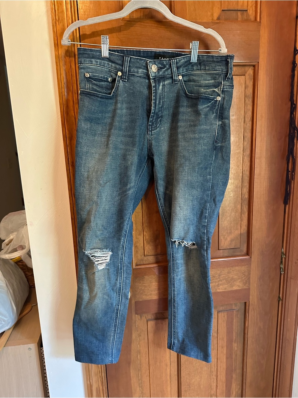 PacSun Mid-Wash Blue Denim Active Stretch Distressed Skinny Jeans 30 x 30